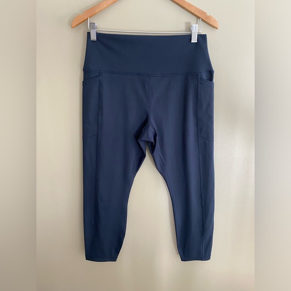 RBX: Navy Blue Leggings with Side Pockets 
Size: X Large - Picture 12 of 14